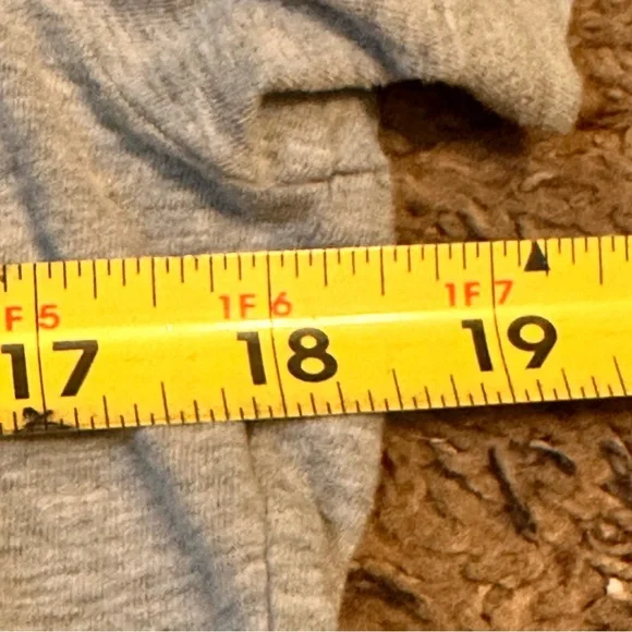 The North Face Womens CapSleeve Tee - Picture 3 of 4